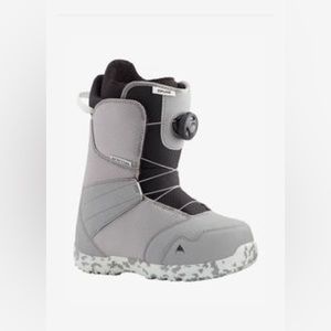 Kids' Burton Zipline BOA® Snowboard Boots Size 7